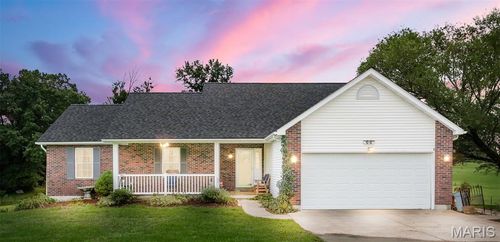 66 Hillview Ln, Troy, MO, 63379-6913 | Card Image