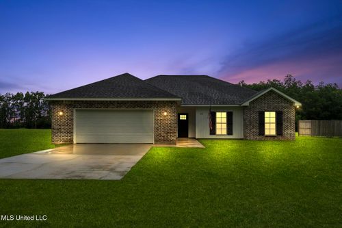 12 Lawson Taylor Rd, Carriere, MS, 39426-7411 | Card Image