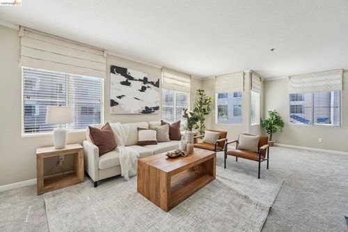 apt-3216-535 Pierce St, Albany, CA, 94706-1057 | Card Image