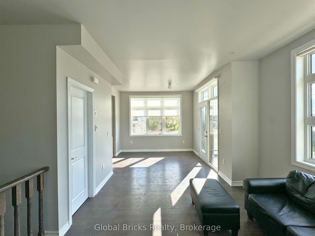 306 - 10 Halliford Pl, Condo with 2 bedrooms, 2 bathrooms and 1 parking in Brampton ON | Image 6