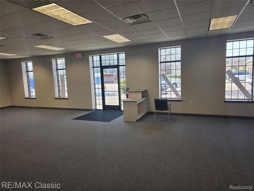 ste-104-672 N Milford Rd, Highland, MI, 48357-4571 | Card Image