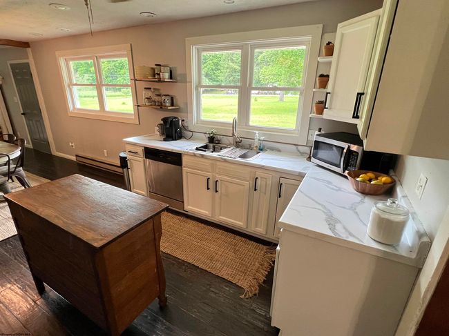 2310 Staunton Parkersburg Tpke, House other with 3 bedrooms, 2 bathrooms and 3 parking in Huttonsville WV | Image 21