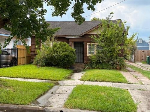 5136 Leeland St, Houston, TX, 77023-2020 | Card Image