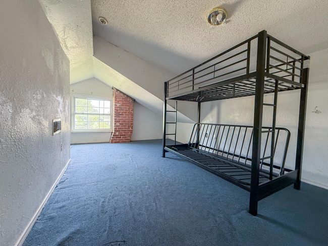 913 Galveston St, House other with 4 bedrooms, 2 bathrooms and null parking in Plainview TX | Image 13