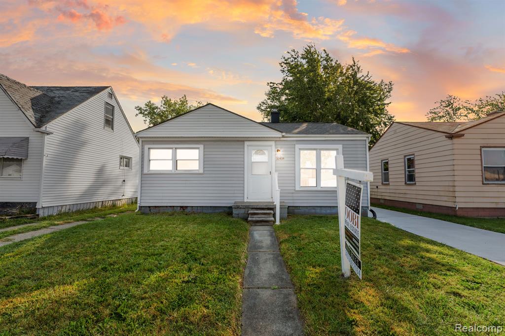 Nagel St, Warren, MI 48089