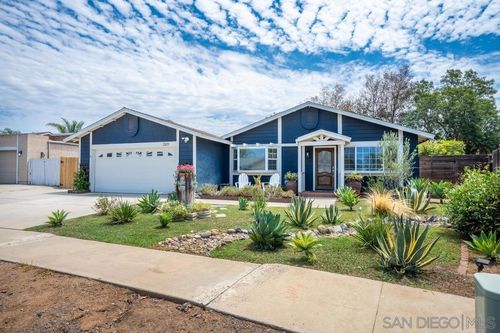 2109 Beartrap Pl, Escondido, CA, 92027 | Card Image