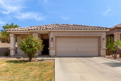 2865 E Cathy Drive, House other with 3 bedrooms, 2 bathrooms and null parking in Gilbert AZ | Image 2