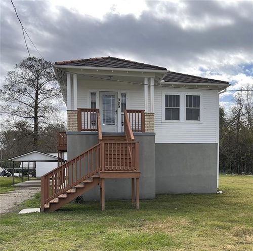 989 Jean Lafitte Blvd, Lafitte, LA, 70067-4603 | Card Image