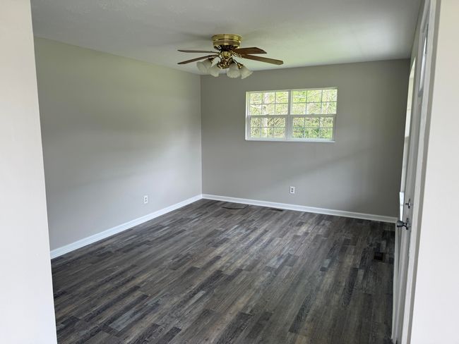 200 S Broadway St, House other with 3 bedrooms, 2 bathrooms and null parking in Berea KY | Image 5