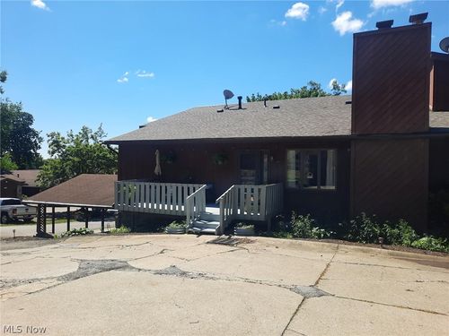 1031 Washington St, Wooster, OH, 44691-3093 | Card Image