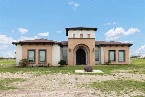 605 S J Hernandez St, Weslaco, TX, 78596-2095 | Card Image