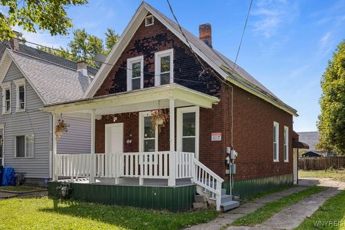 104 Pershing Ave, Buffalo, NY, 14211-2916 | Card Image