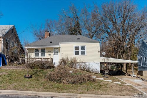 20 Rolla Gardens Dr, Rolla, MO, 65401-3954 | Card Image