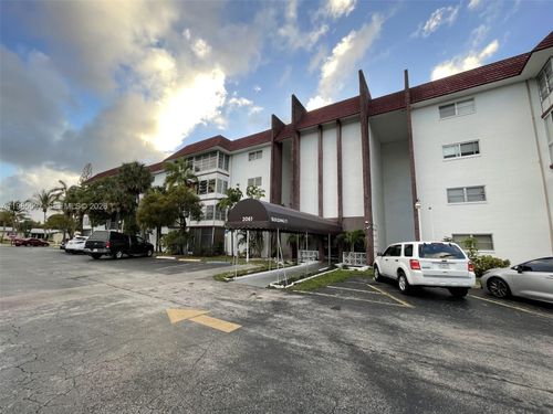 apt-306-2061 Nw 47th Ter, Lauderhill, FL, 33313-4161 | Card Image