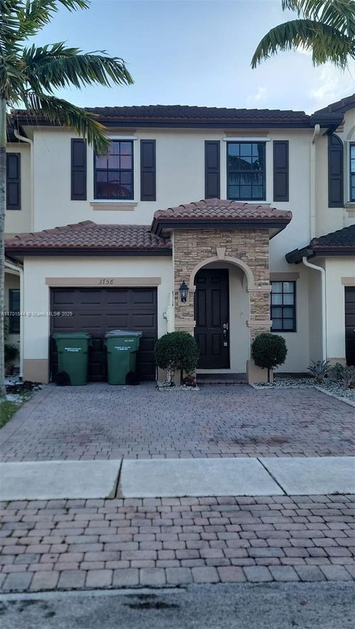 3756-3756 Ne 3 Street, Homestead, FL, 33033 | Card Image