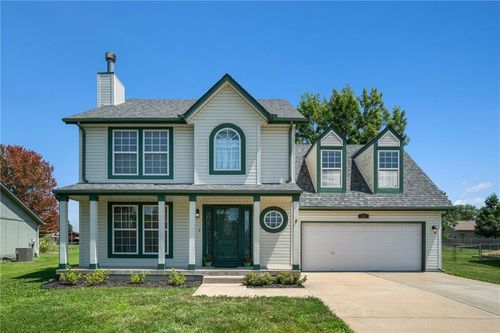 321 N Pine St, Gardner, KS, 66030-1607 | Card Image