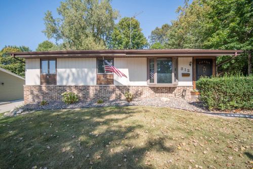 312 Briar Drive, WEST BEND, WI, 53090 | Card Image