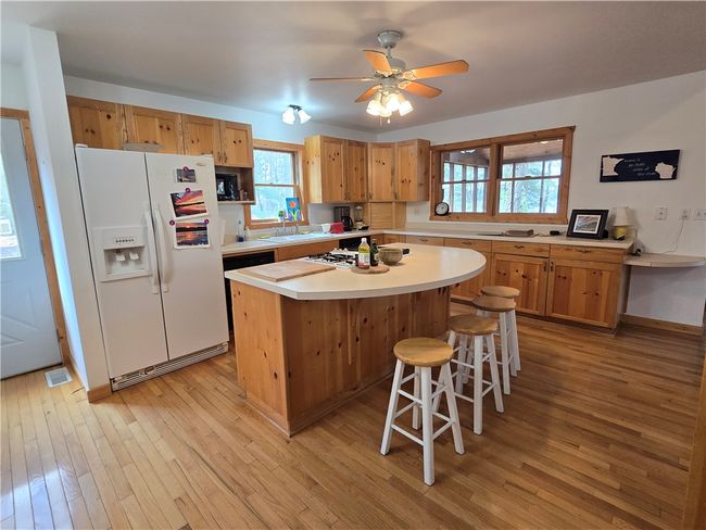 2732 6 3/16 Ave, House other with 4 bedrooms, 3 bathrooms and null parking in NEW AUBURN WI | Image 14