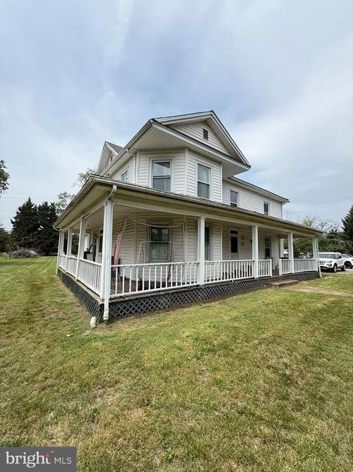 5358 Gov Barbour St, BARBOURSVILLE, VA, 22923-8334 | Card Image