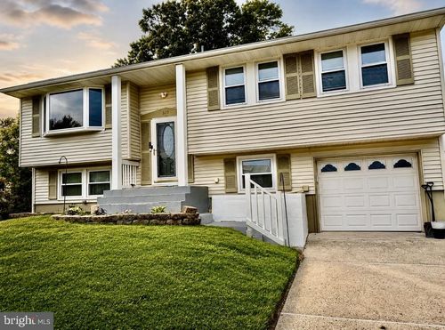 610 Ogden Dr, WESTAMPTON, NJ, 08060-2425 | Card Image