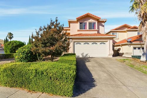 3 Live Oak Ct, Pittsburg, CA, 94565-4275 | Card Image