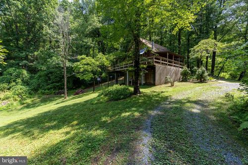 101 Middle River Ridge Rd, STANARDSVILLE, VA, 22973 | Card Image