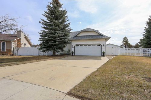 25 Kee Close, Red Deer, AB, T4P3M4 | Card Image