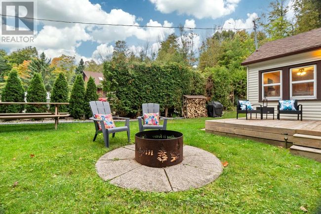 11 Melbourne St, House other with 2 bedrooms, 1 bathrooms and 2 parking in Goderich ON | Image 5