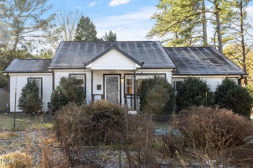 1005 W Main St, Carrboro, NC, 27510-1508 | Card Image