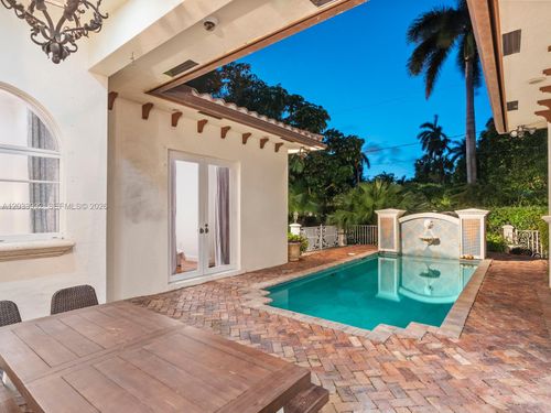 1223 Jackson St, Hollywood, FL, 33019-1519 | Card Image