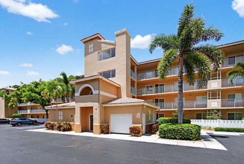 apt-204-5749 Gemstone Ct, Boynton Beach, FL, 33437-7242 | Card Image