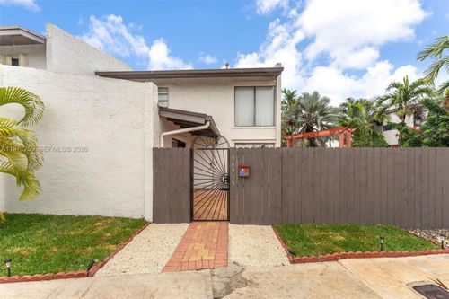 10915 Sw 71st St, Miami, FL, 33173-2110 | Card Image