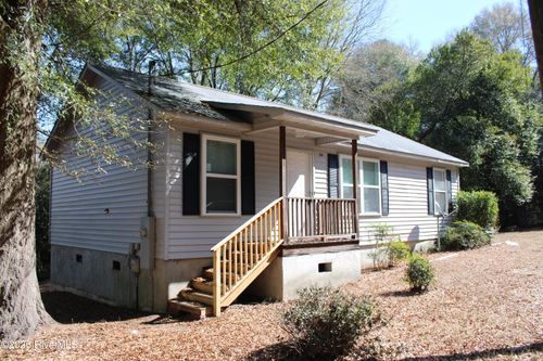 136 Highland Dr, West End, NC, 27376-8035 | Card Image