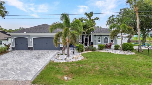 18483 Hottelet Cir, Port Charlotte, FL, 33948-9321 | Card Image