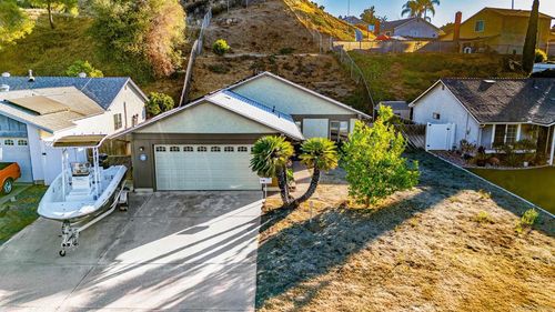 8546 Blanco Ter, El Cajon, CA, 92021-2127 | Card Image