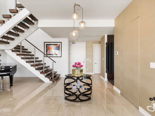 apt-2802-2900 Mckinnon St, Dallas, TX, 75201-0900 | Card Image