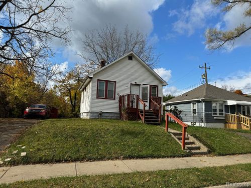 148 Russell Street, Pontiac, MI, 48342 | Card Image