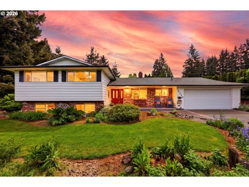 16204 Se Bel Air Dr, Damascus, OR, 97089-8873 | Card Image