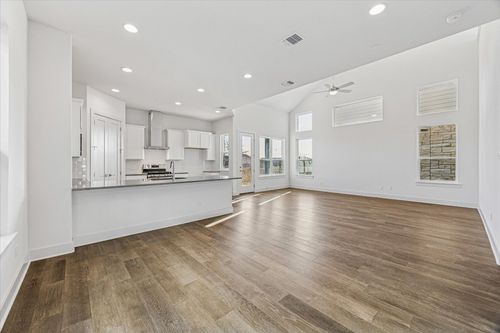 24-1531 N Red Bud Ln, Round Rock, TX, 78665 | Card Image