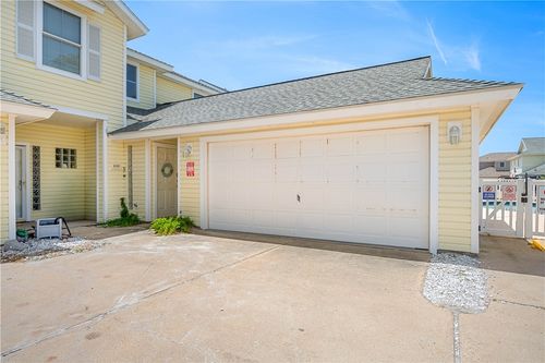 604-15102 Leeward Dr, Corpus Christi, TX, 78418-8059 | Card Image