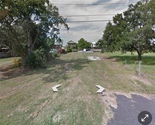 58577 Elenore Dr, Lacombe, LA, 70445-2629 | Card Image