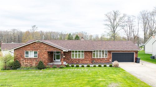 1584 Hemlock Dr, Ashtabula, OH, 44004-9360 | Card Image