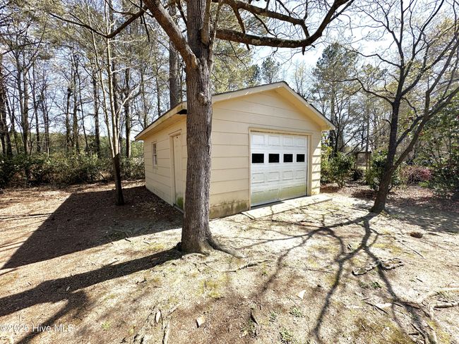 217 Summertree Ct, House other with 3 bedrooms, 3 bathrooms and 1 parking in Clinton NC | Image 21