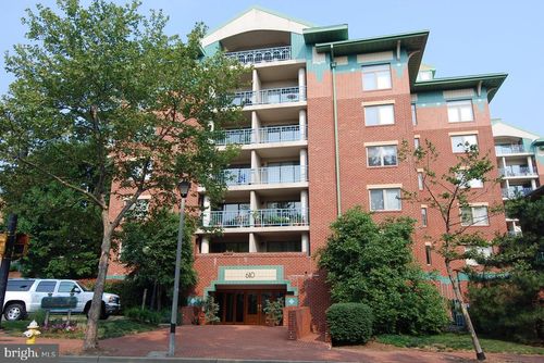 apt-306-610 N West St, Alexandria, VA, 22314-2109 | Card Image