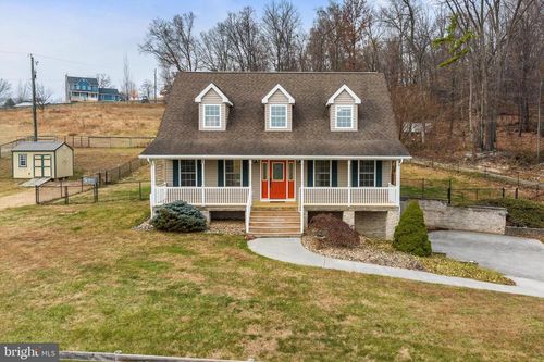 6527 Stable View Ln, TIMBERVILLE, VA, 22853-2242 | Card Image