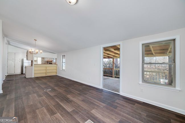 252 Lakeview Dr, House other with 3 bedrooms, 2 bathrooms and 2 parking in Locust Grove GA | Image 21