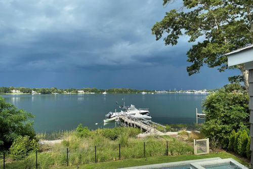 20 Whalers Walk, Southampton, NY, 11963 | Card Image