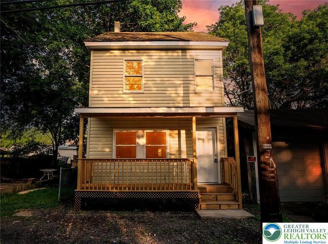 226 Fern St, House other with 4 bedrooms, 2 bathrooms and null parking in Jim Thorpe PA | Image 43