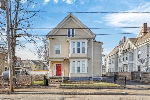 39 Harvard St, Brockton, MA, 02301-5444 | Card Image