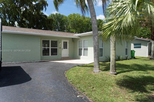 9880 Nw 24th Pl, Sunrise, FL, 33322-1902 | Card Image